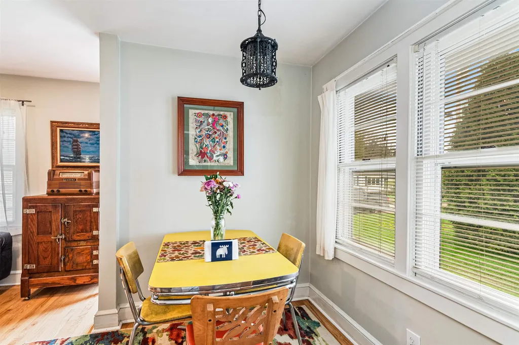 94 Saratoga Avenue Burlington VT 05408