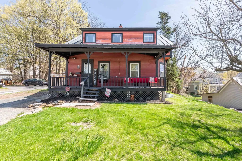 21 Beech Street Newport NH 03773