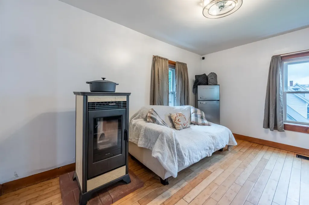 21 Beech Street Newport NH 03773