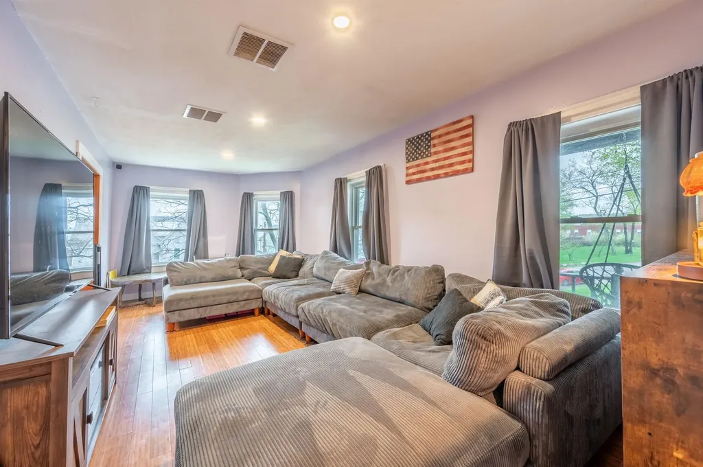 21 Beech Street Newport NH 03773