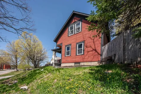 21 Beech Street Newport NH 03773