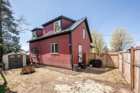 21 Beech Street Newport NH 03773