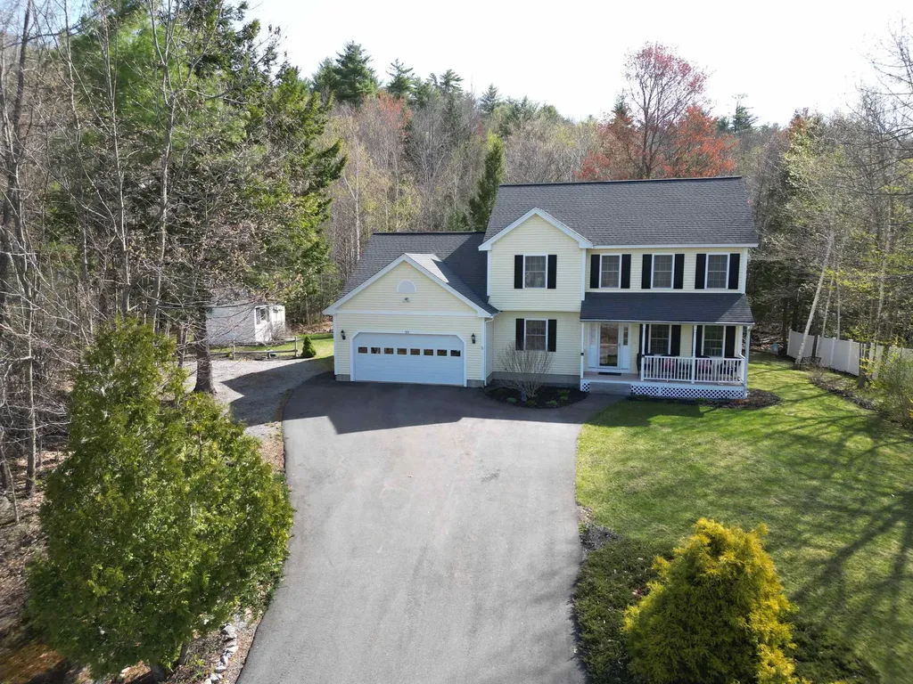 181 Ridgetop Lane Henniker NH 03242