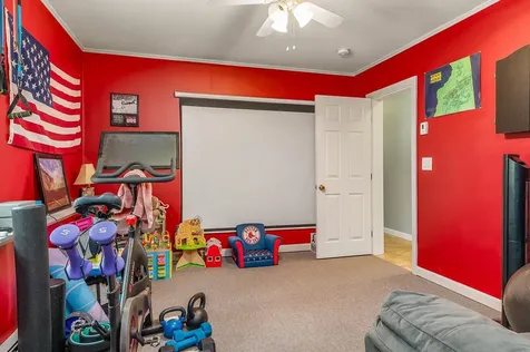 35 Davis Boulevard Rochester NH 03868