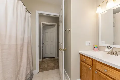 35 Davis Boulevard Rochester NH 03868