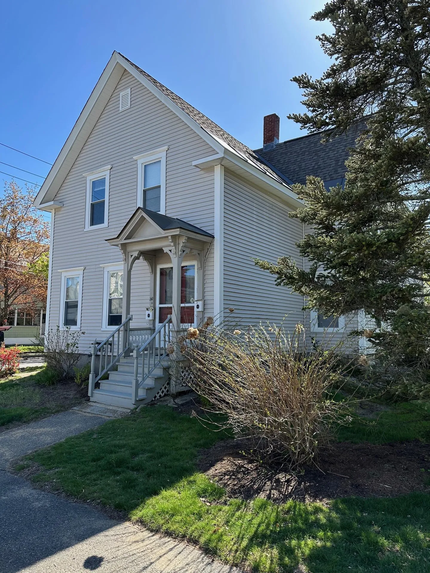 242 Walnut Street Manchester NH 03104