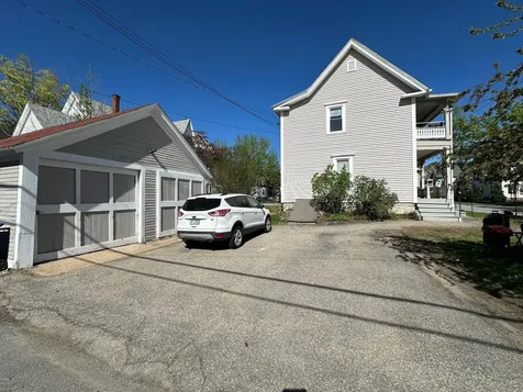 242 Walnut Street Manchester NH 03104