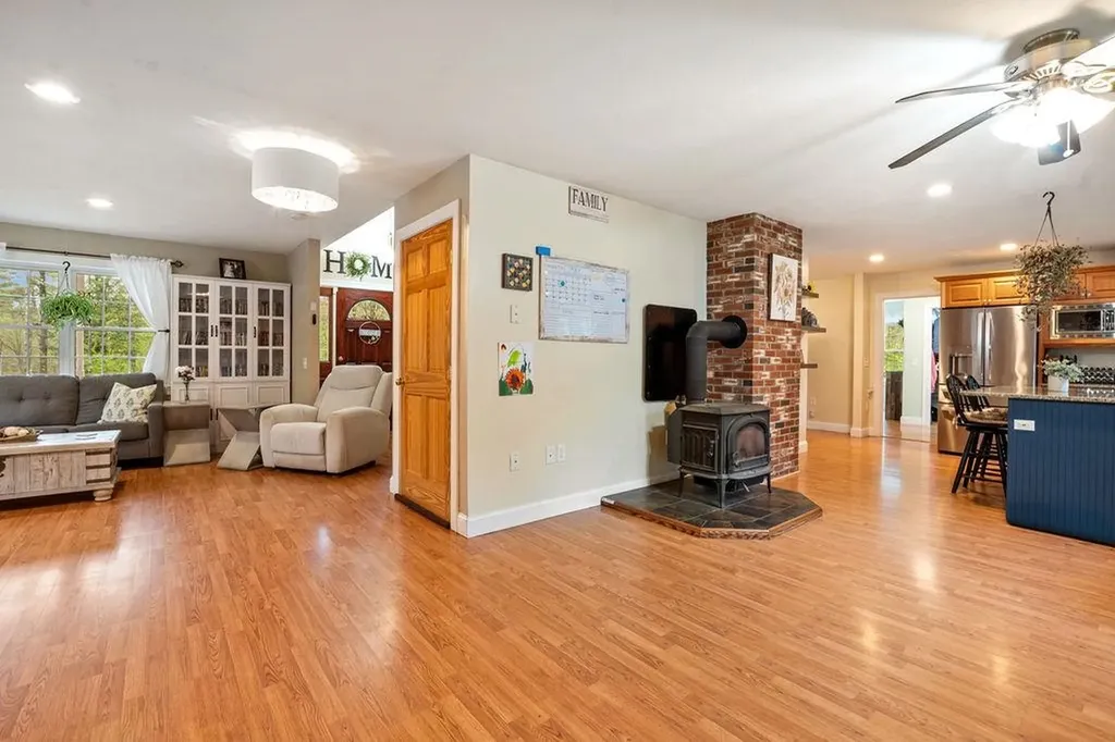 308 Murray Hill Road Hill NH 03243