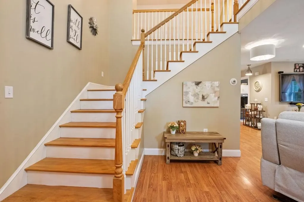 308 Murray Hill Road Hill NH 03243