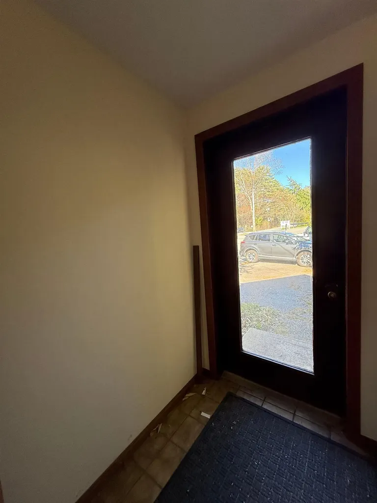 527 Clinton Street Bow NH 03304