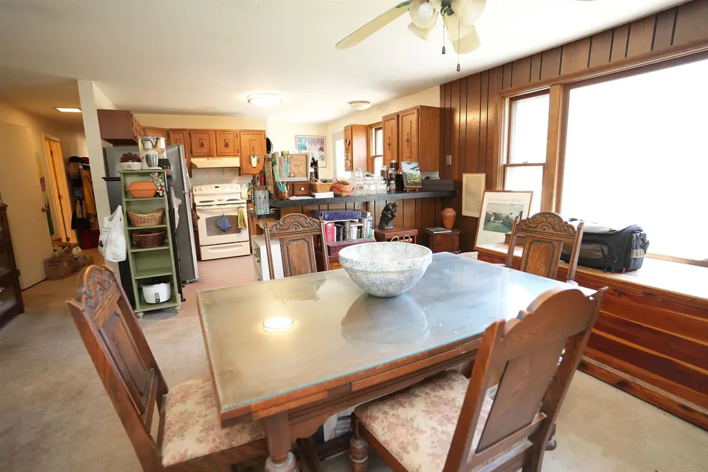 527 Clinton Street Bow NH 03304