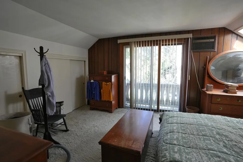 527 Clinton Street Bow NH 03304