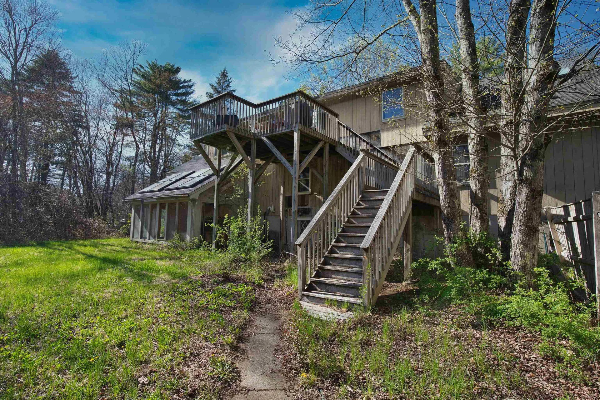 527 Clinton Street Bow NH 03304