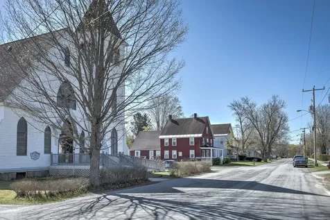 33 School Street Troy NH 03465