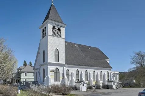 33 School Street Troy NH 03465