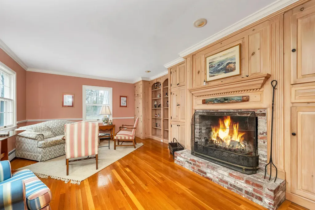 1 Copps Hill Road Tuftonboro NH 03816