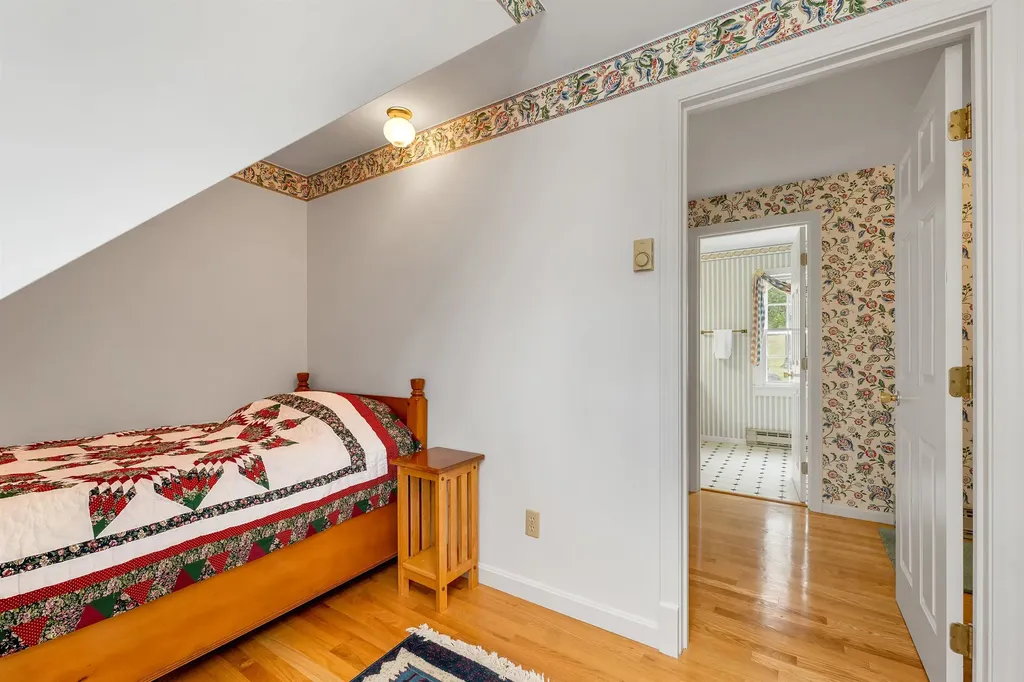 1 Copps Hill Road Tuftonboro NH 03816