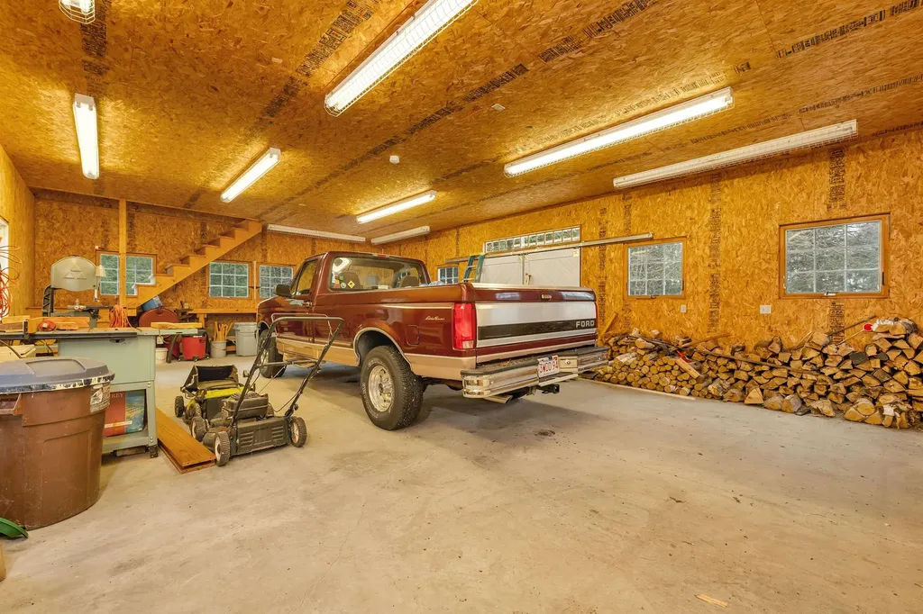 1 Copps Hill Road Tuftonboro NH 03816