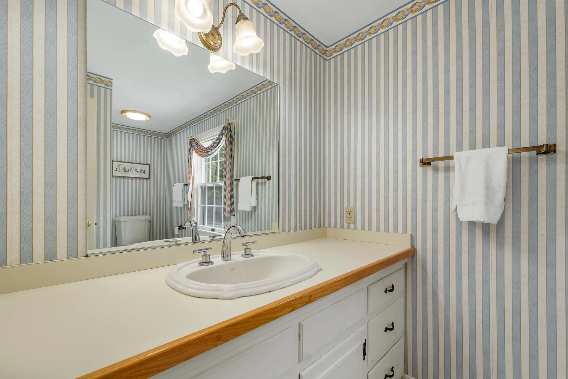 1 Copps Hill Road Tuftonboro NH 03816