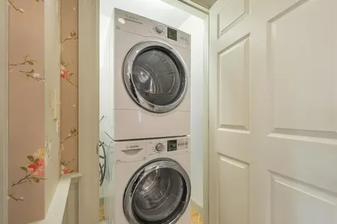 1 Copps Hill Road Tuftonboro NH 03816