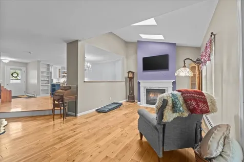 7 Cardinal Lane Essex VT 05452
