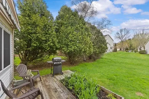 7 Cardinal Lane Essex VT 05452
