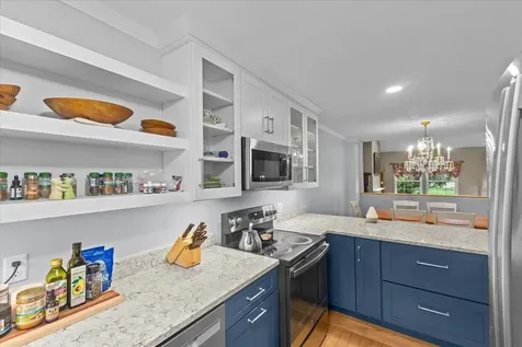 7 Cardinal Lane Essex VT 05452