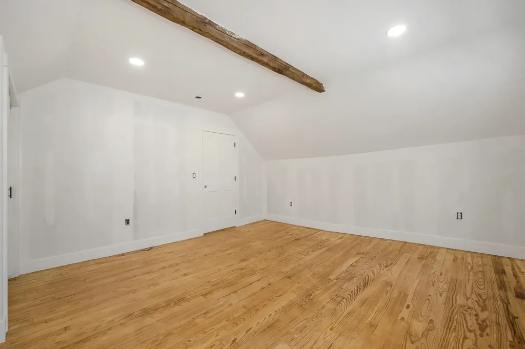 267 Pond Hill Road Barrington NH 03825