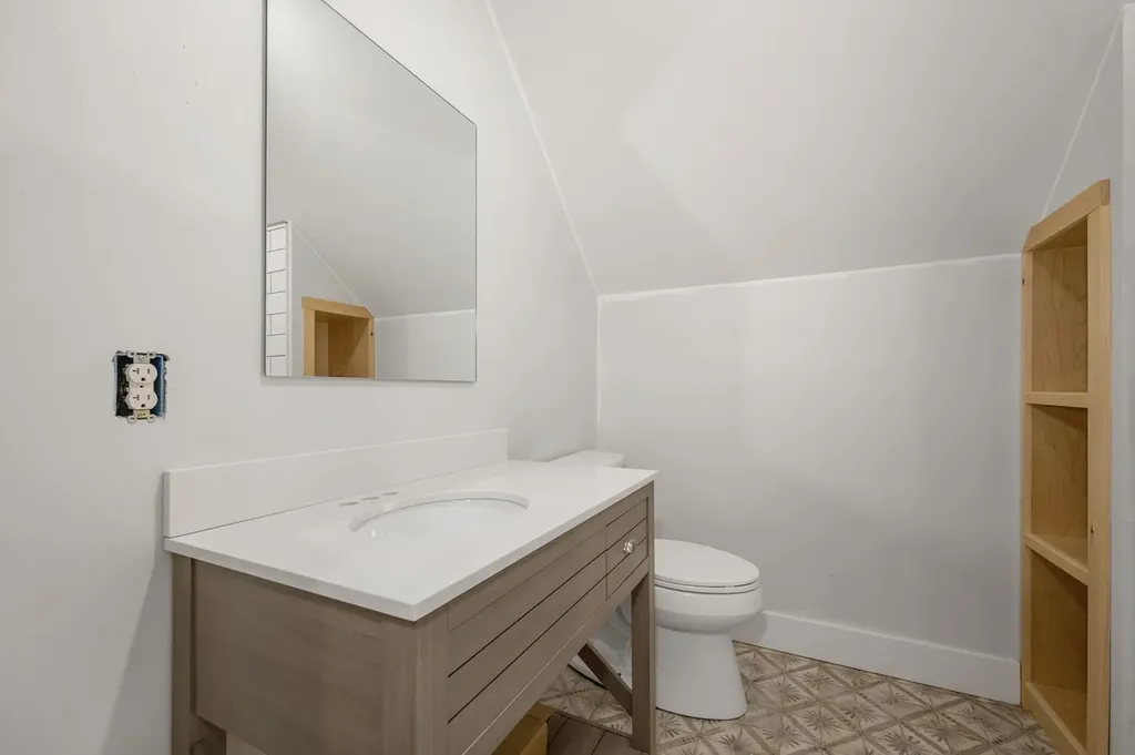 267 Pond Hill Road Barrington NH 03825