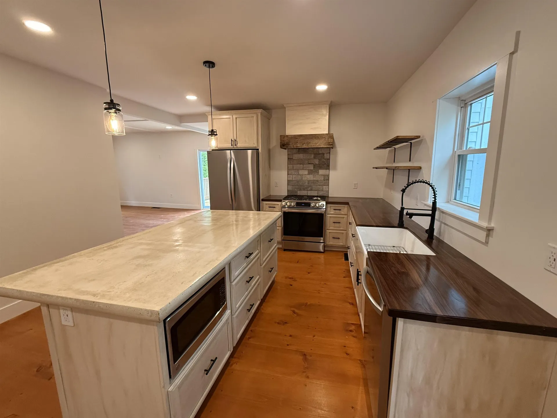 267 Pond Hill Road Barrington NH 03825