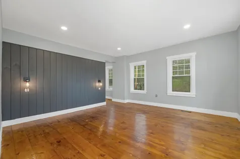 267 Pond Hill Road Barrington NH 03825