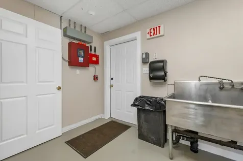 56 Daniel Webster Highway Meredith NH 03253