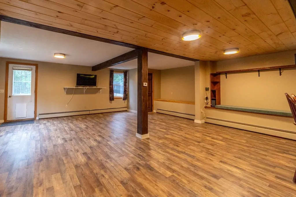 21 Hemlock Hill Road Campton NH 03223