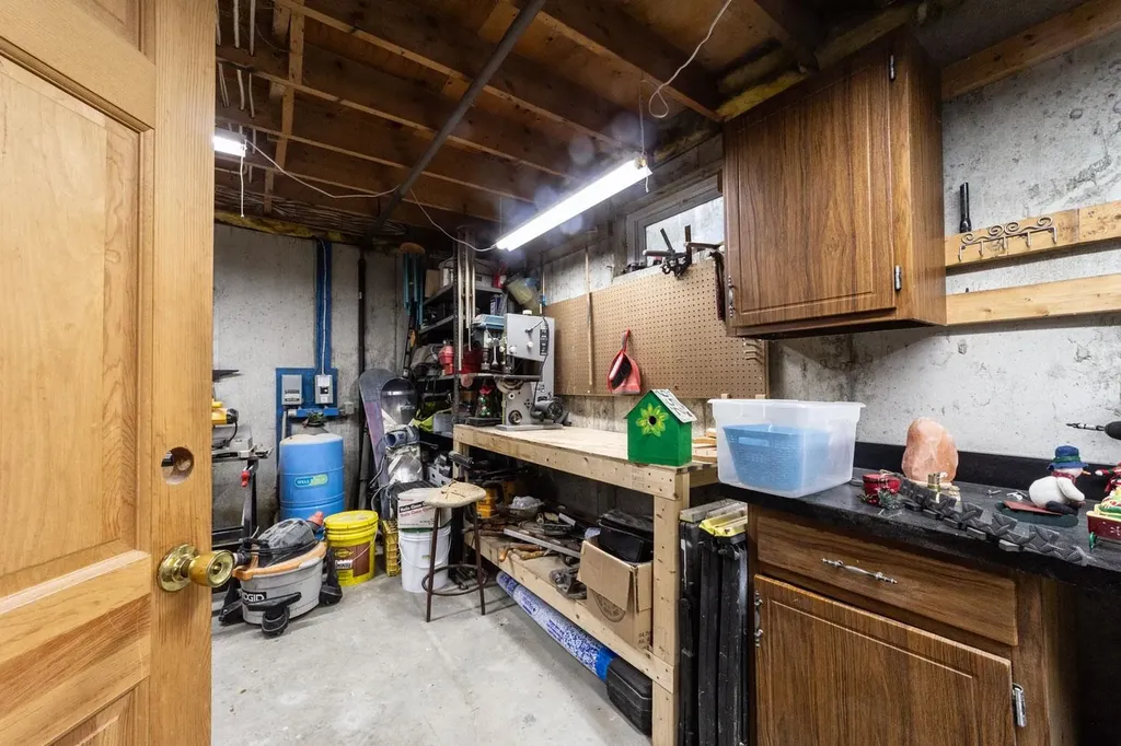 21 Hemlock Hill Road Campton NH 03223