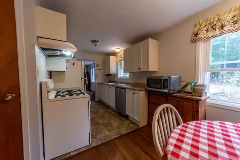 21 Hemlock Hill Road Campton NH 03223