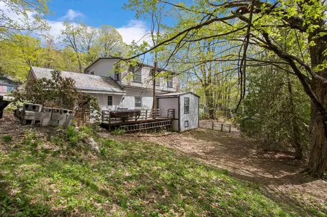 16 Bible Hill Road Bennington NH 03442