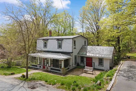16 Bible Hill Road Bennington NH 03442