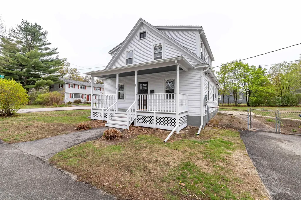 2 Carver Street Nashua NH 03064