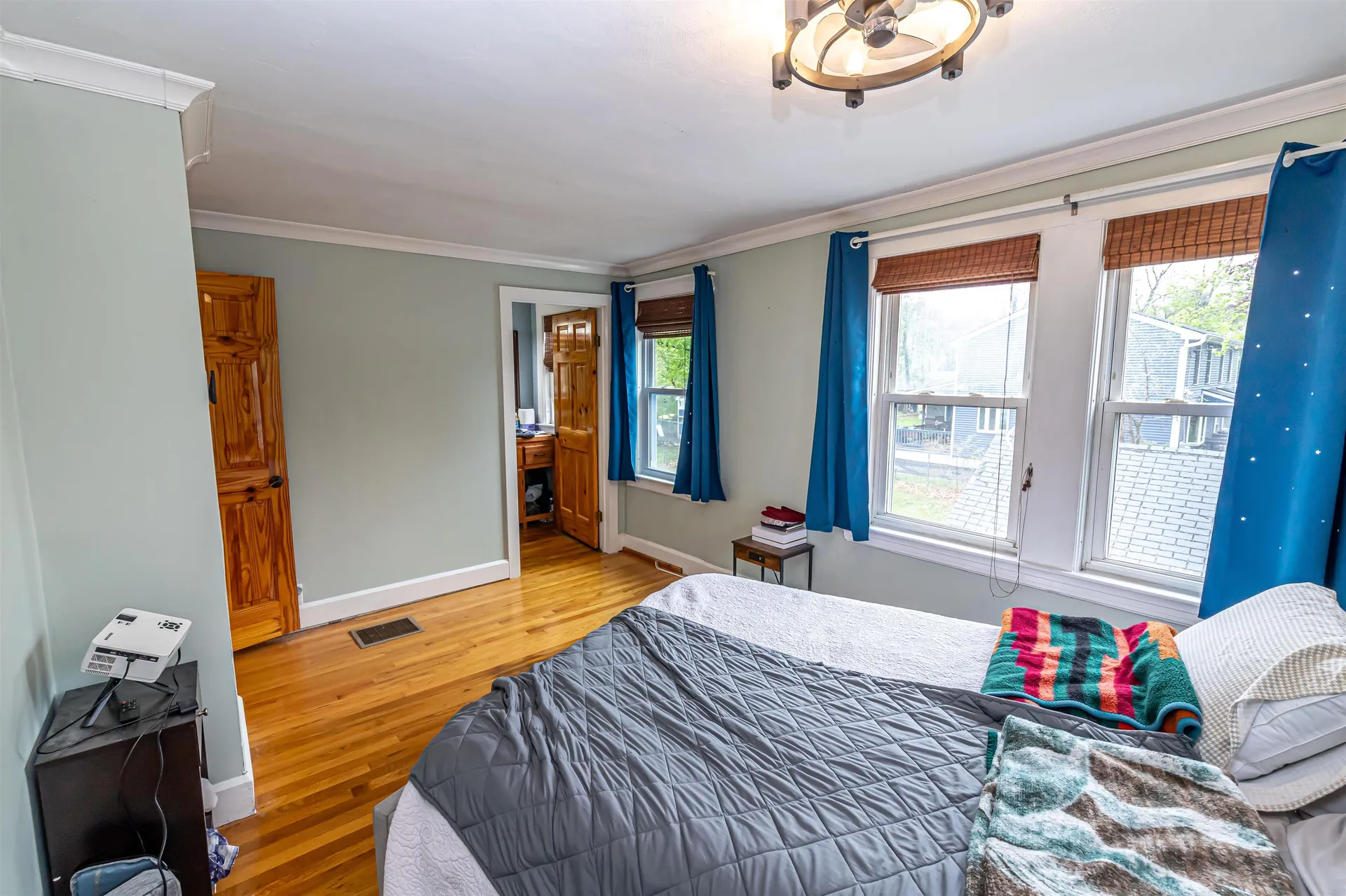 2 Carver Street Nashua NH 03064