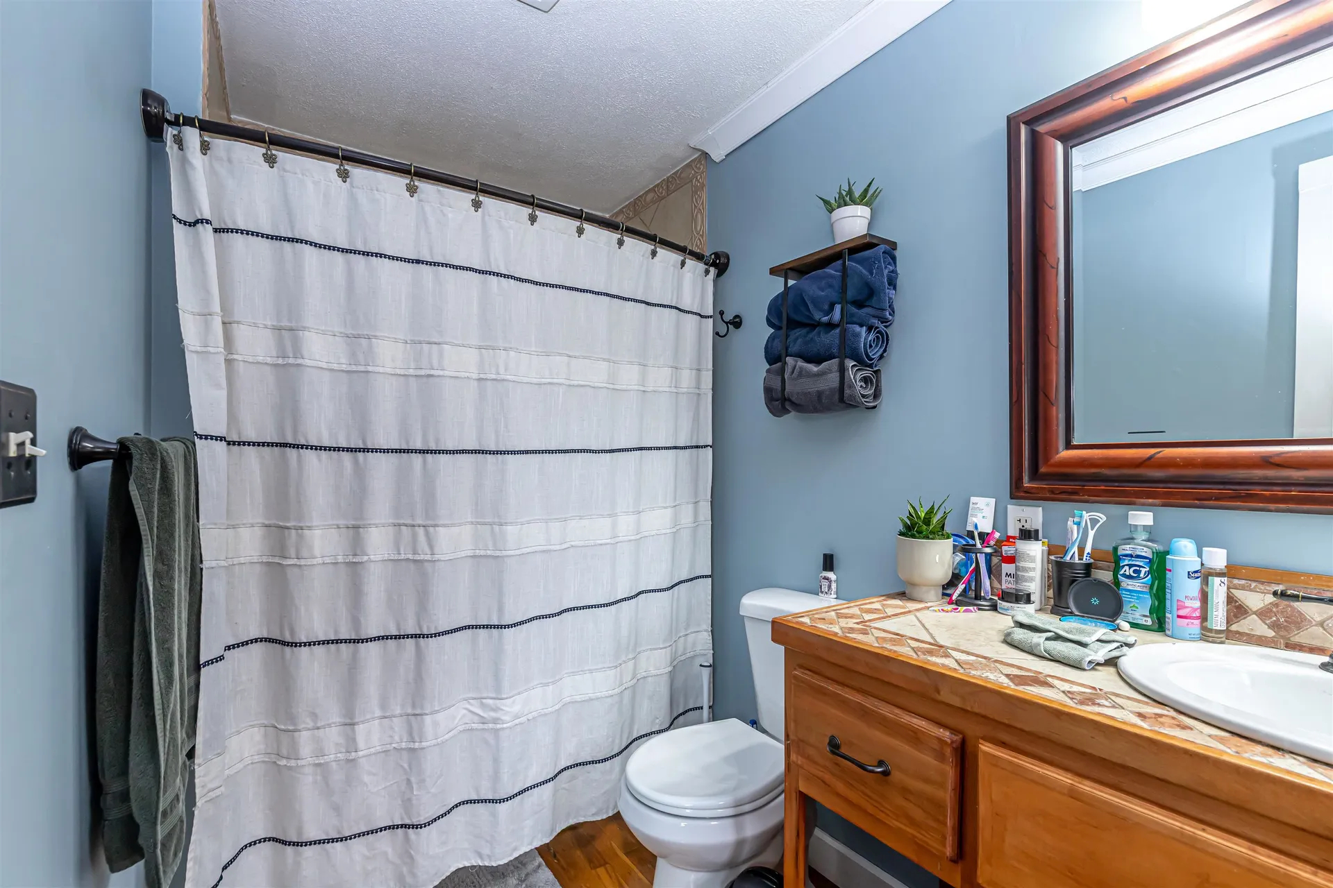 2 Carver Street Nashua NH 03064