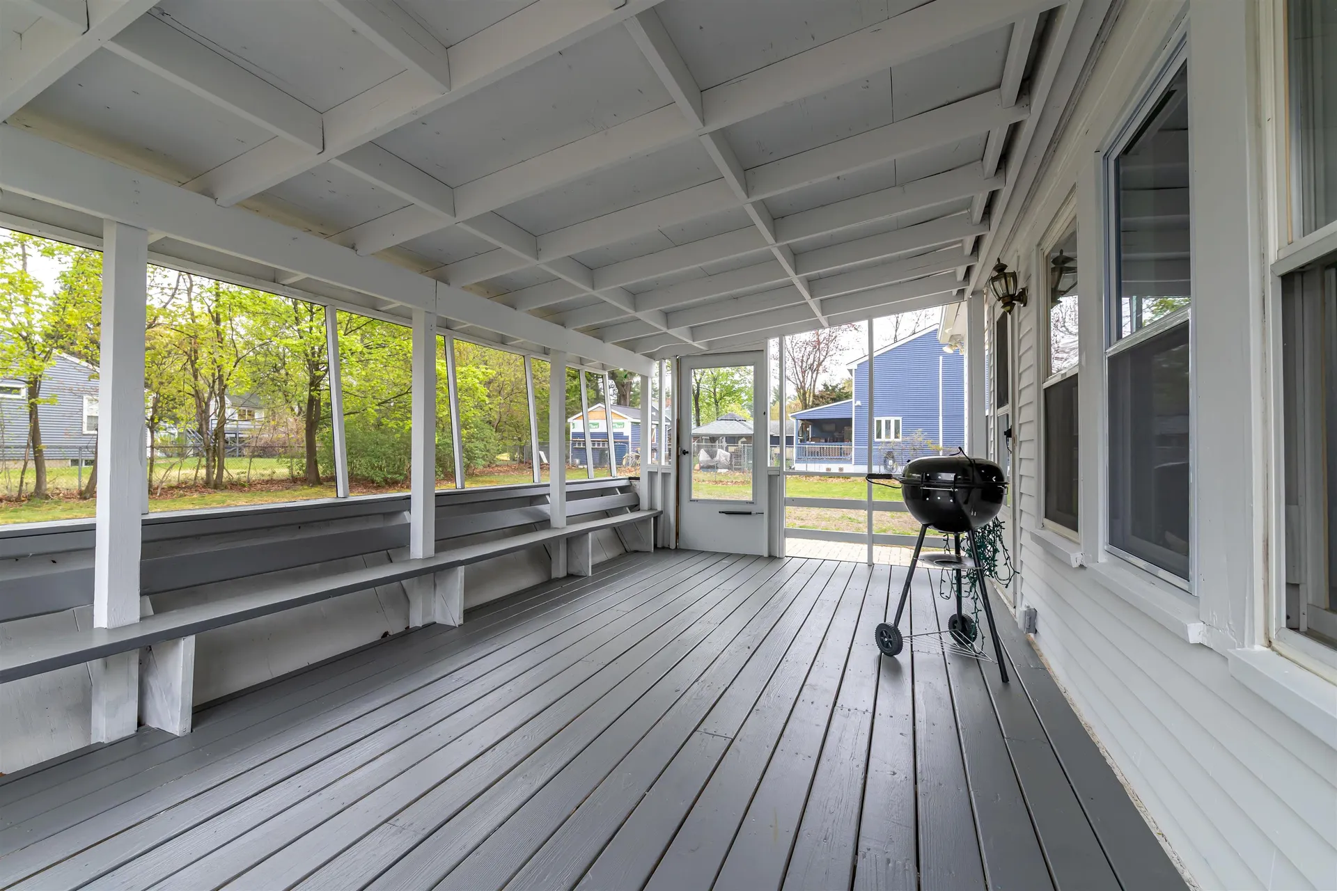 2 Carver Street Nashua NH 03064