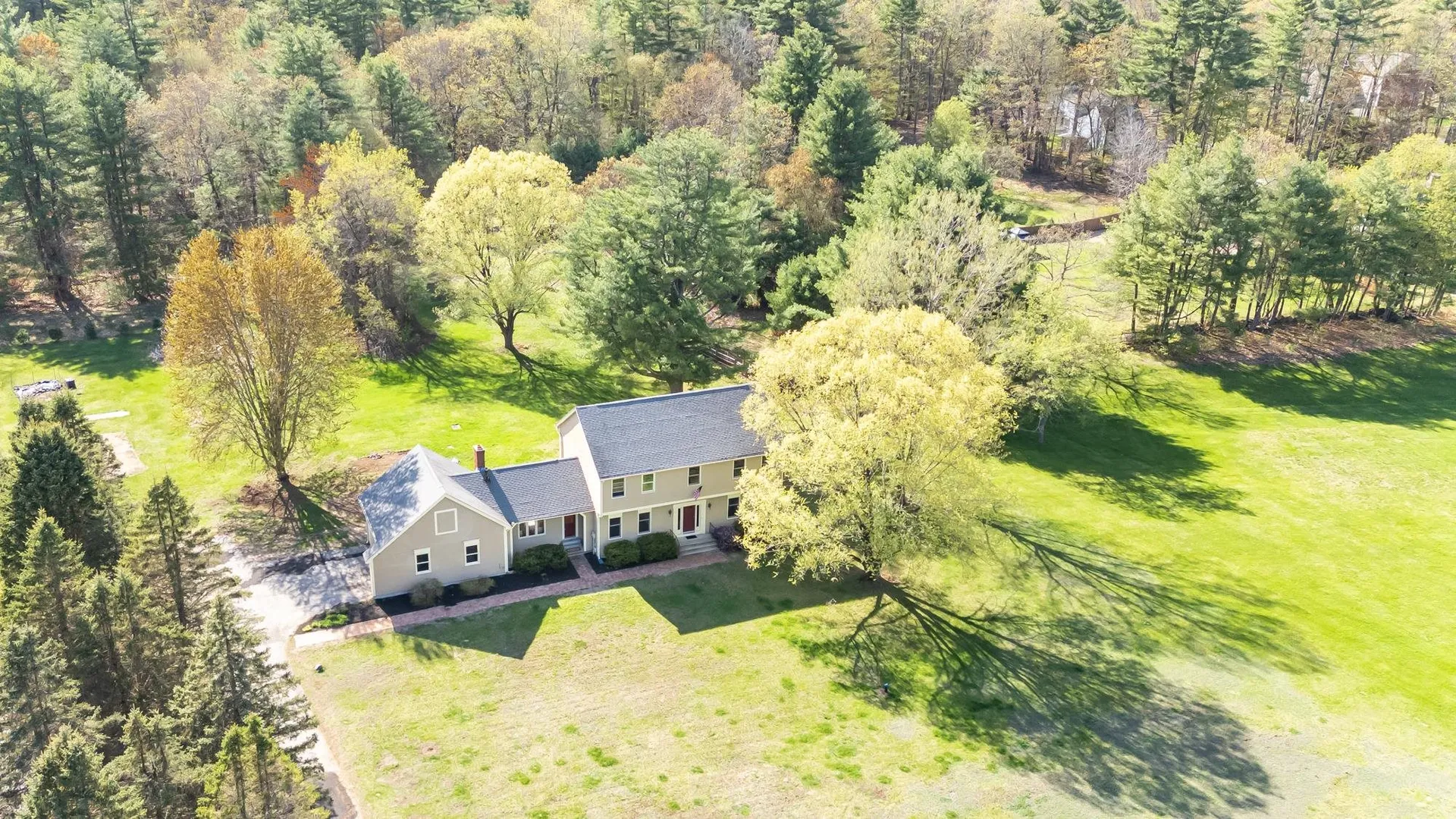 145 Hollis Road Amherst NH 03031