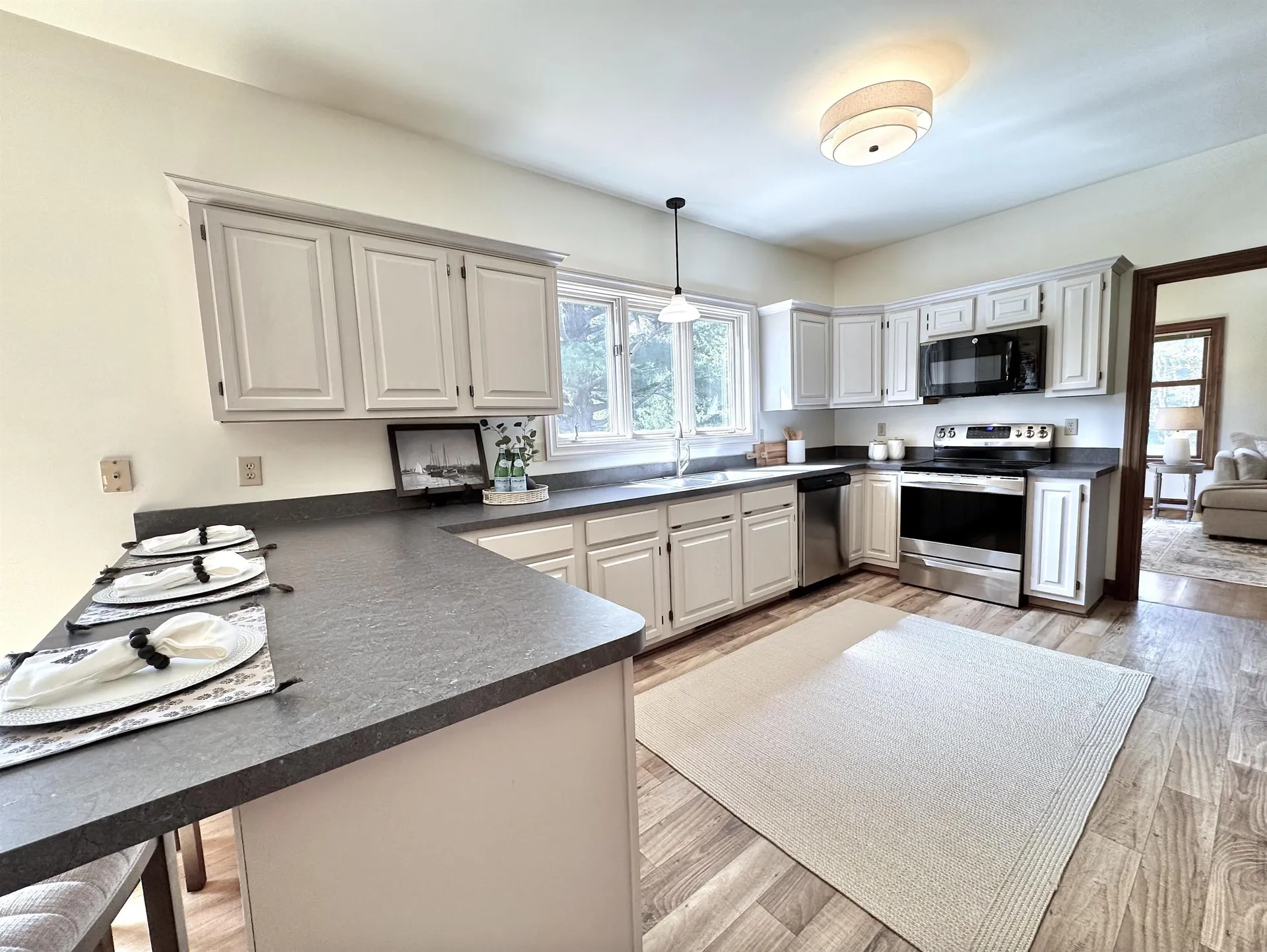 145 Hollis Road Amherst NH 03031