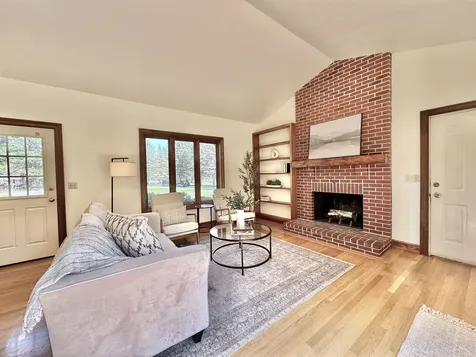 145 Hollis Road Amherst NH 03031