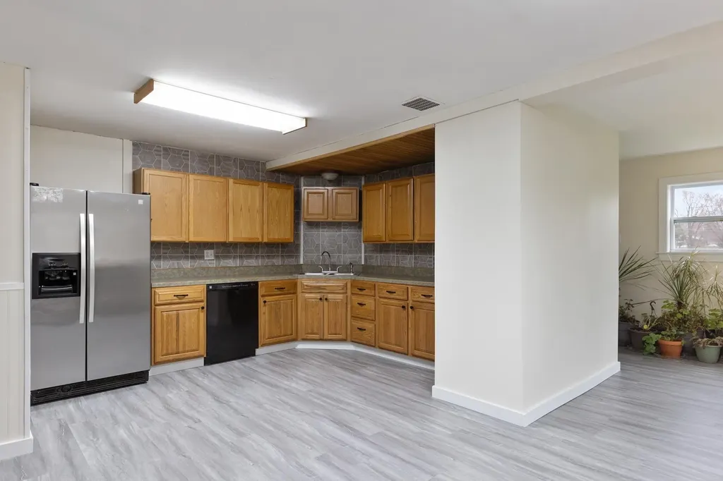 742 Bronson Road St. Albans Town VT 05478