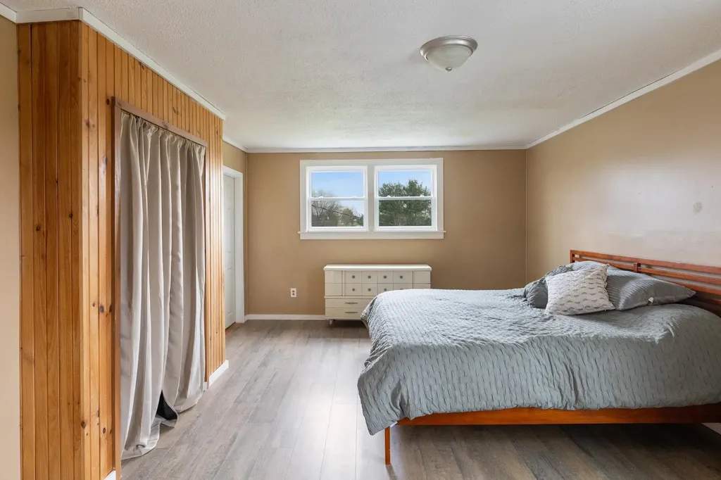 742 Bronson Road St. Albans Town VT 05478