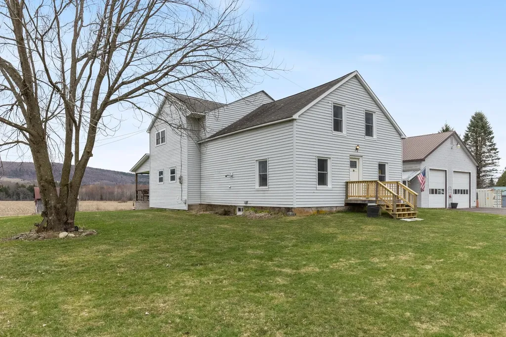 742 Bronson Road St. Albans Town VT 05478