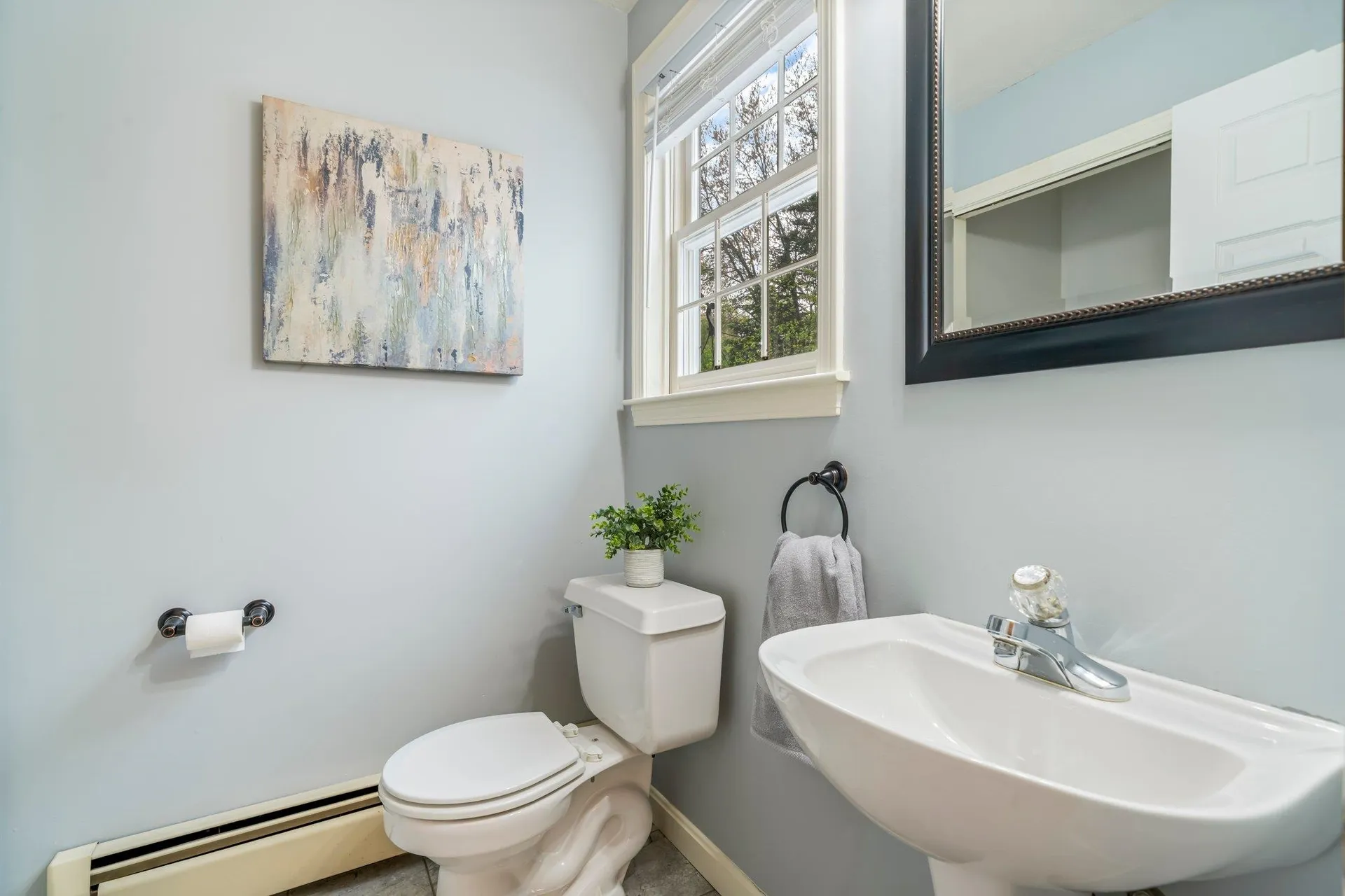 15 Springwood Drive Hooksett NH 03106