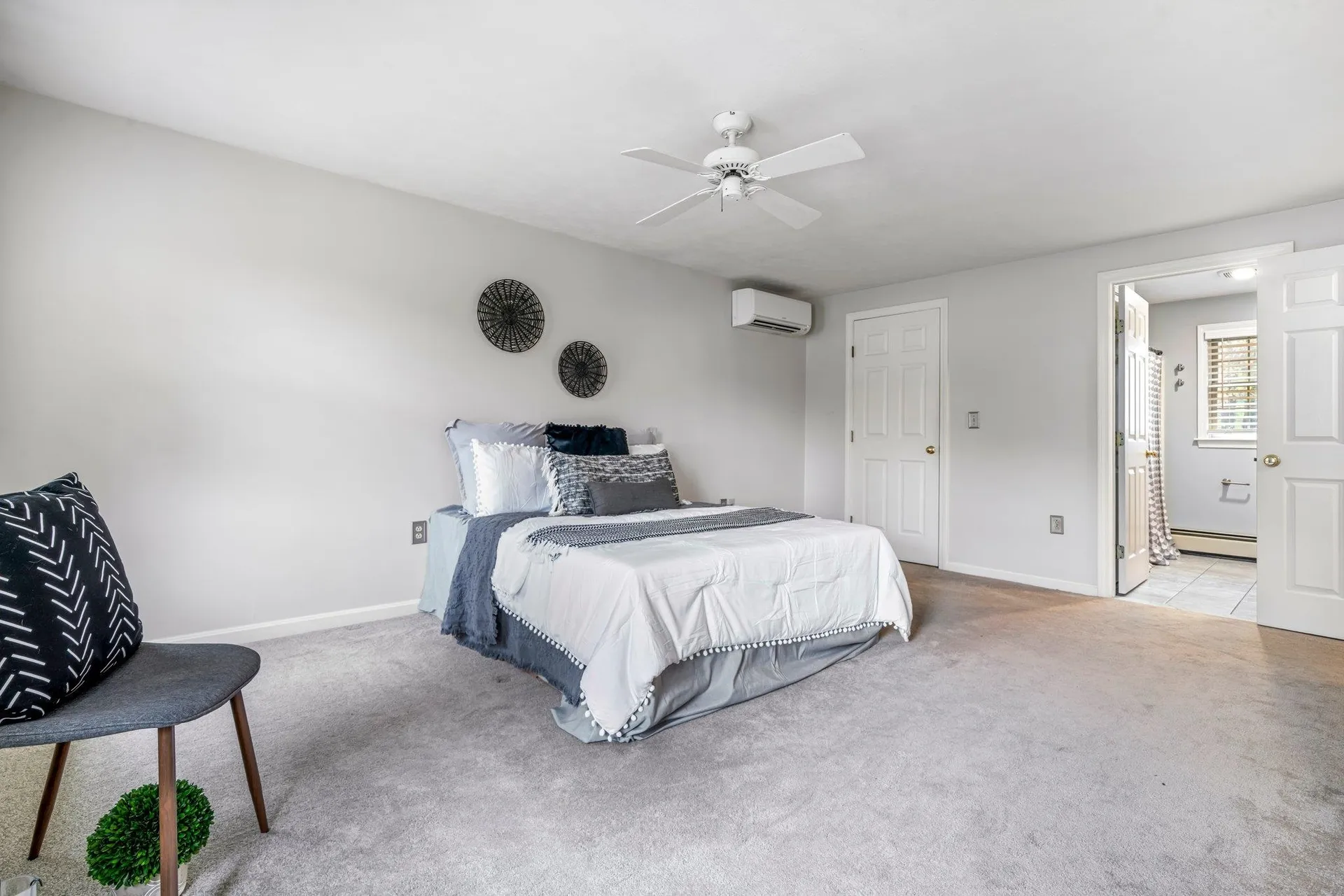 15 Springwood Drive Hooksett NH 03106