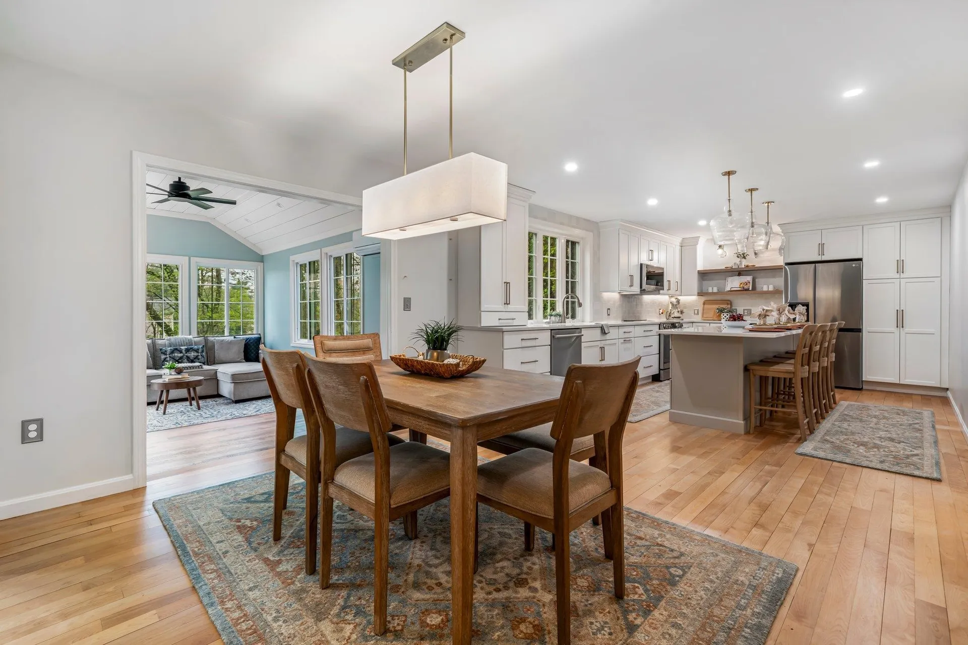 15 Springwood Drive Hooksett NH 03106